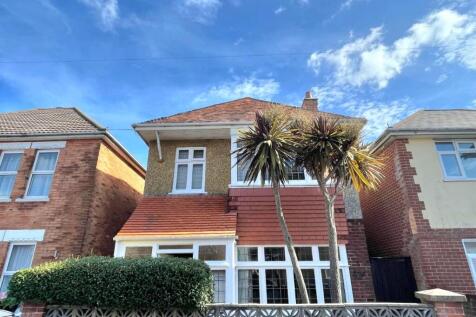 Bournemouth, BH8 - property photo