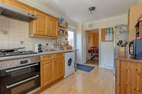 Fitted Kitchen