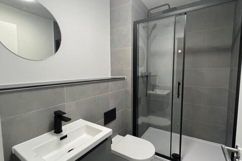 1018 ensuite