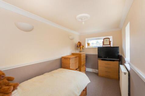 0W1SSE - Bedroom B.jpg