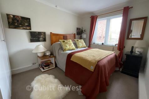 Sutton, SM2 - property photo