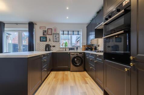 Kitchen diner