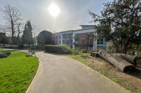 Brenchley Gardens.jpg