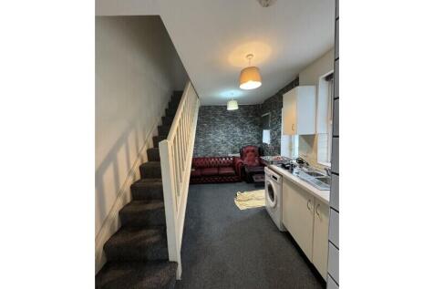 Ground Floor Flat with Garden