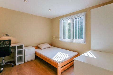 233, Harborne Lane, Selly Oak, Birmingham, B29 6TG photo 4