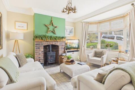 Formal Lounge
