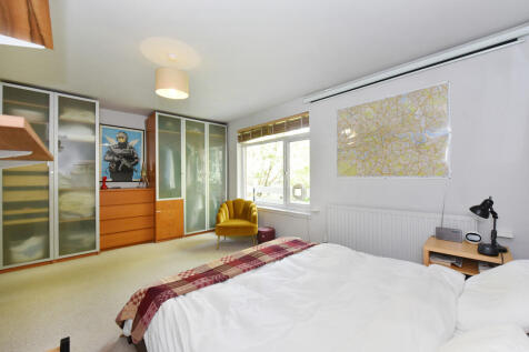 8 Skipworth Road ...