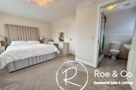 Bedroom one/en-suite