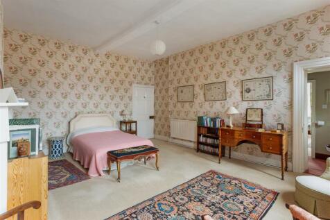 66106_St. Marys House, 14 High Street, Overton - (