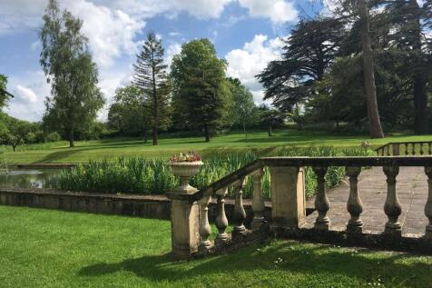 Sherborne House - Grounds 1.jpg