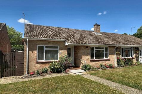 Verwood, BH31 - property photo