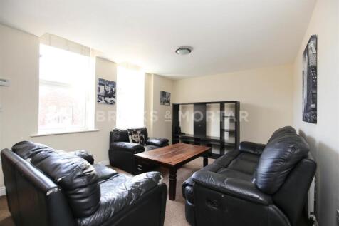 6-bed flat on (£162.50pppw) Lavender Gardens, Jesmond, Newcastle Upon Tyne, NE2, £4,225/mo