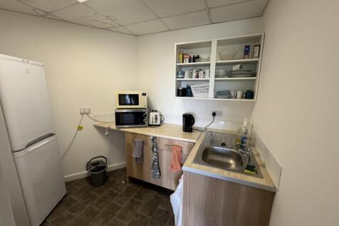 Serviced Office to rent Image 6