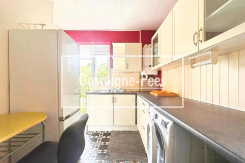 Winchester Road, Basingstoke RG22 photo 3
