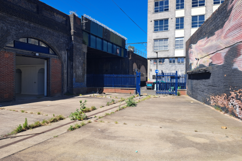 Flexible property space