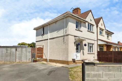 Front Garden &amp; Driveway