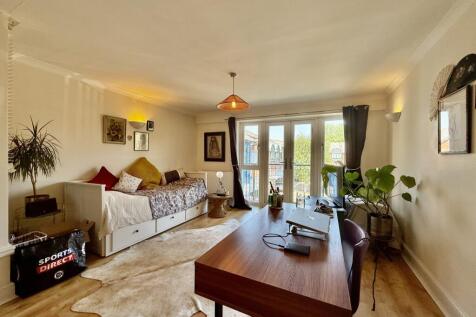 Alfredston Place, Wantage photo 3