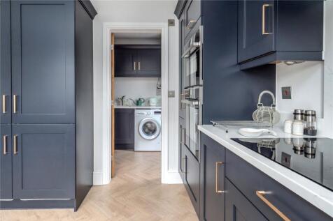 Kitchen/Utility Room
