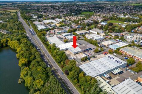Unit 6 Witan Park Aerial with Arrow.JPG