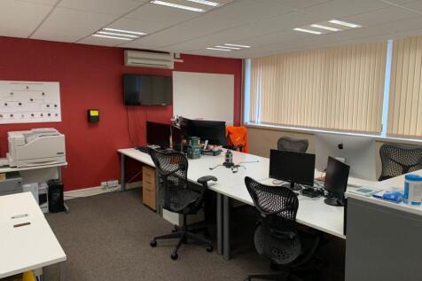 Office to rent Image 5