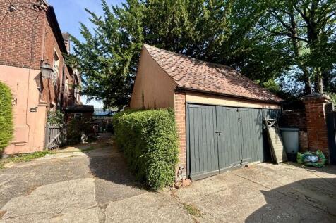 20  Medium  T202507021026.jpg