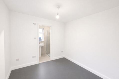 Coppetts Close, North Finchley, N12 photo 3