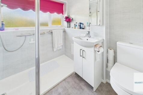 CAM03663G0-PR0185...