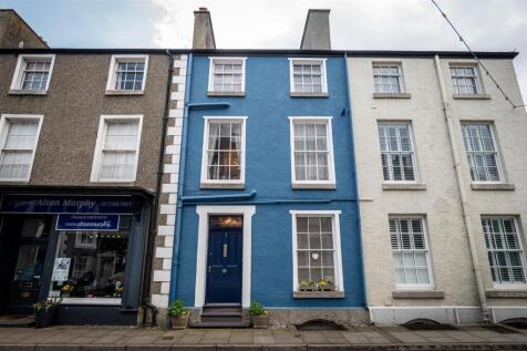 Exterior - 2 Bulkeley Terrace, Beaumaris-26.jpg