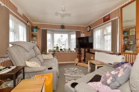 Kitchen/ Lounge/ Dining Area
