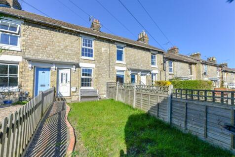 April Cottage14.jpg