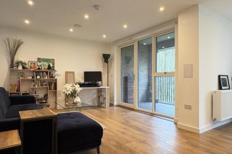 1 Bedroom, New Building, E6 For Sale by Barrain Lo