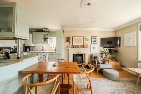 Kitchen/Living Room
