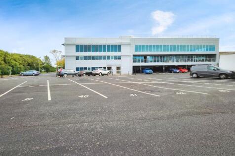 6221065aRegency 20House 20Front 20.jpg