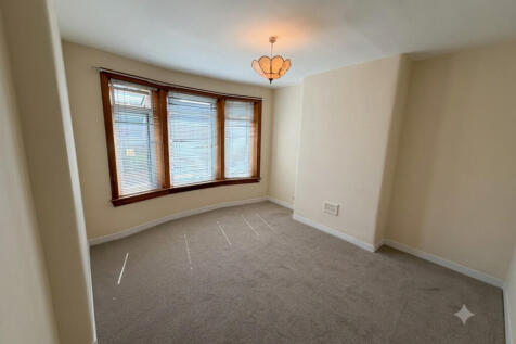 Caldwell Avenue, Knightswood photo 4