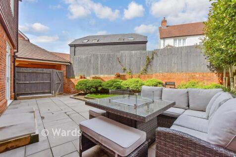 Patio / Decking