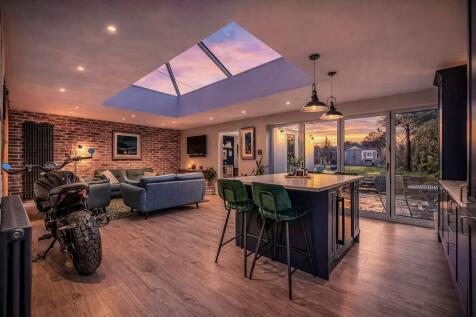 Kitchen/Living Room