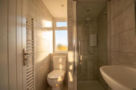 Bathroom Edited.jpg