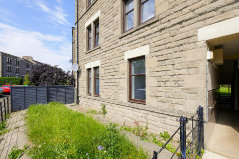 Front-garden