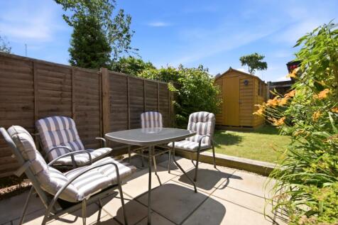 Regent Close, St. Albans, Hertfordshire, AL4 photo 4