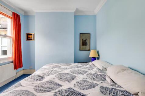 05-3b0dJHPropWorld - 46 Lawrie Park Road - 10.jpg