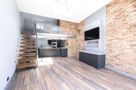 Kitchen/Reception