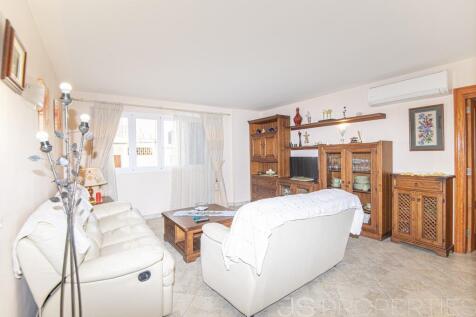 APARTMENT FOR SALE IN PUERTO POLLENSA 