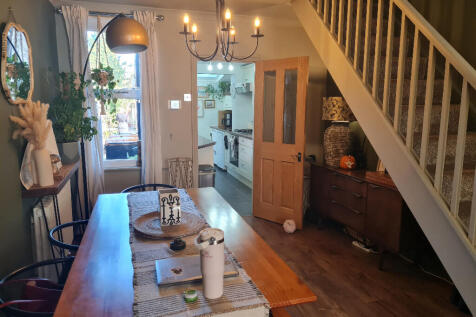 Margetts Road, Kempston, Bedfordshire, MK42 8DT photo 4