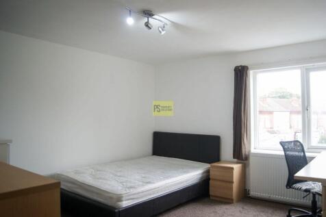 Dogpool Lane, Stirchley, B30 2XH photo 3