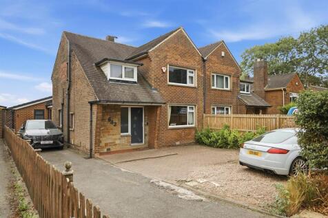 642 Bradford Road, Fixby 03.jpg