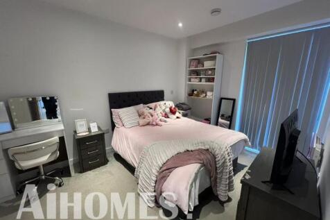 LC219365B, 4 Hulme Street, Salford, Manchester photo 4