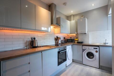 22 Rosa Road, Crookesmoor, Sheffield photo 4