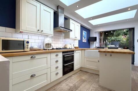 Modern Kitchen 901