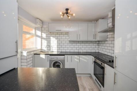 Salters Close, Gosforth photo 3