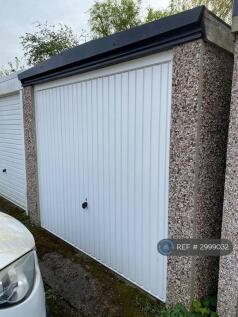 Single Garage Image 2